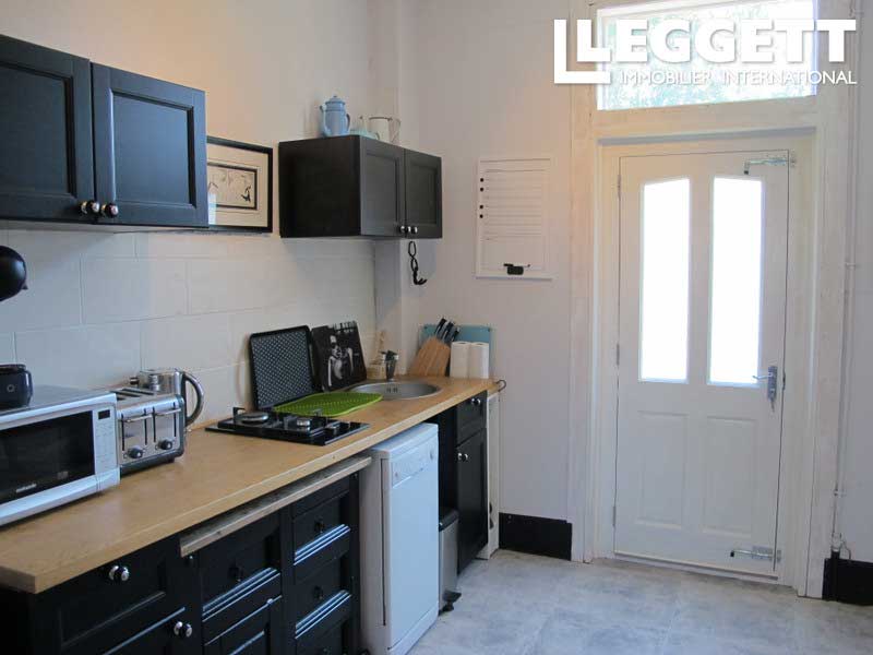 Stunning 5 bed, 3 bath maison de maître in pretty village of the 7