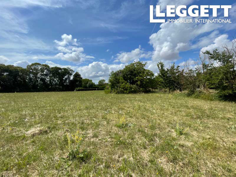 Land for sale approx 2700m2, Charente, Nouvelle Aquitaine